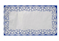 Krajka pod dort 25x38cm